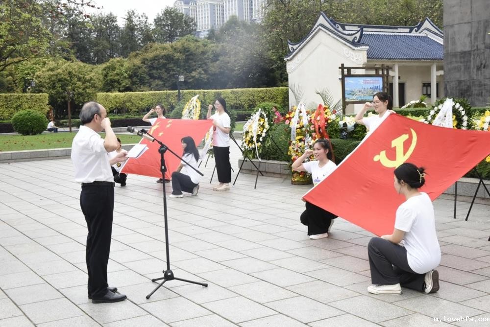 c6784a46399146a6abade1343c3521ba.jpg c6784a46399146a6abade1343c3521ba.jpg